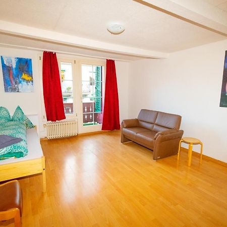 Waldeg 4 Historic House - Holiday Apartment 因特拉肯 外观 照片